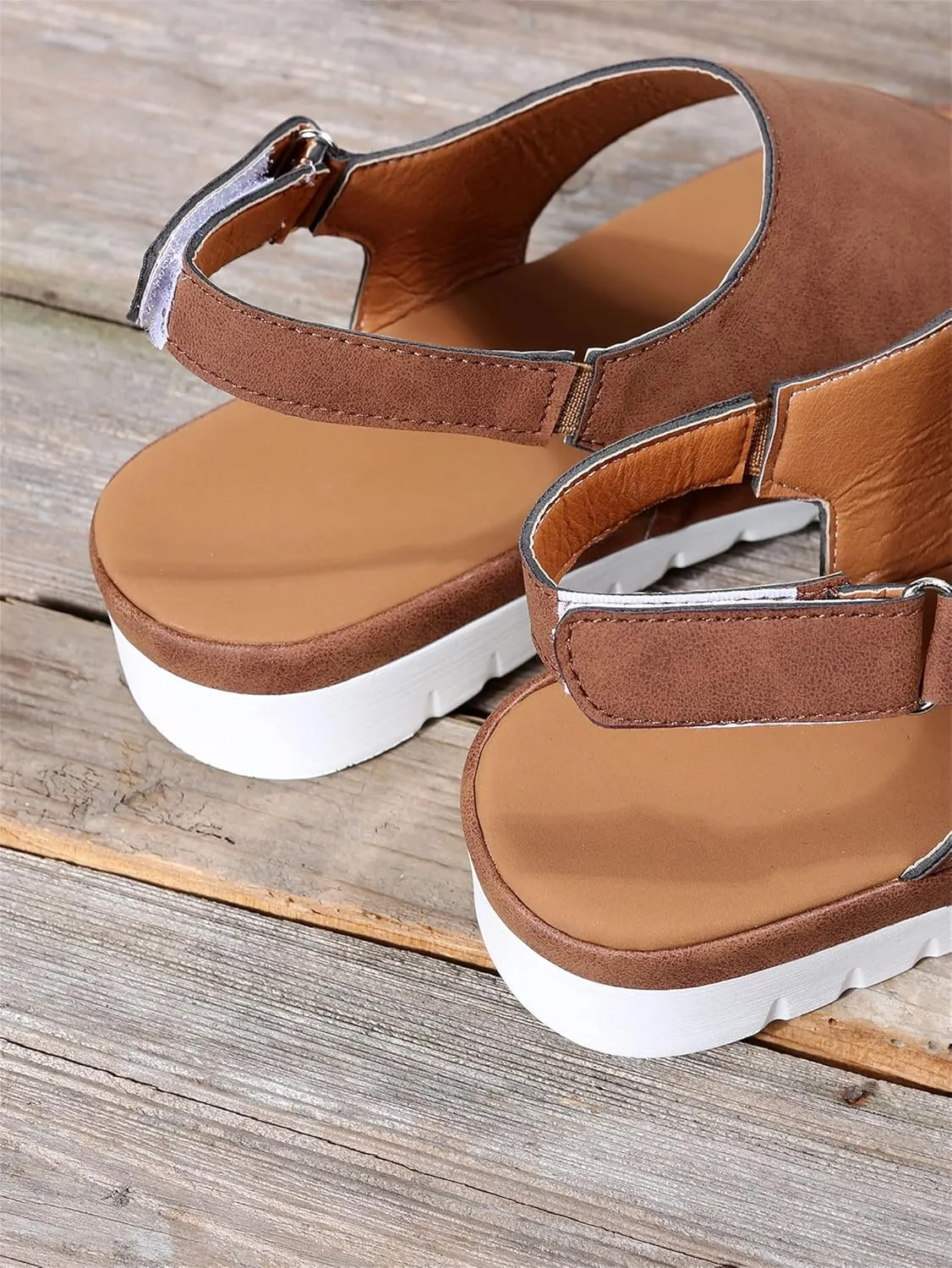 BBPM Orthopedic Bunion Corrector Sandals for Women Platform Sandals Comfy Open Toe Summer Beach Pu Leather Adjustable Hook and Loop Straps Toe Ring Flat Beach Sandals,Brown,EU42/US10