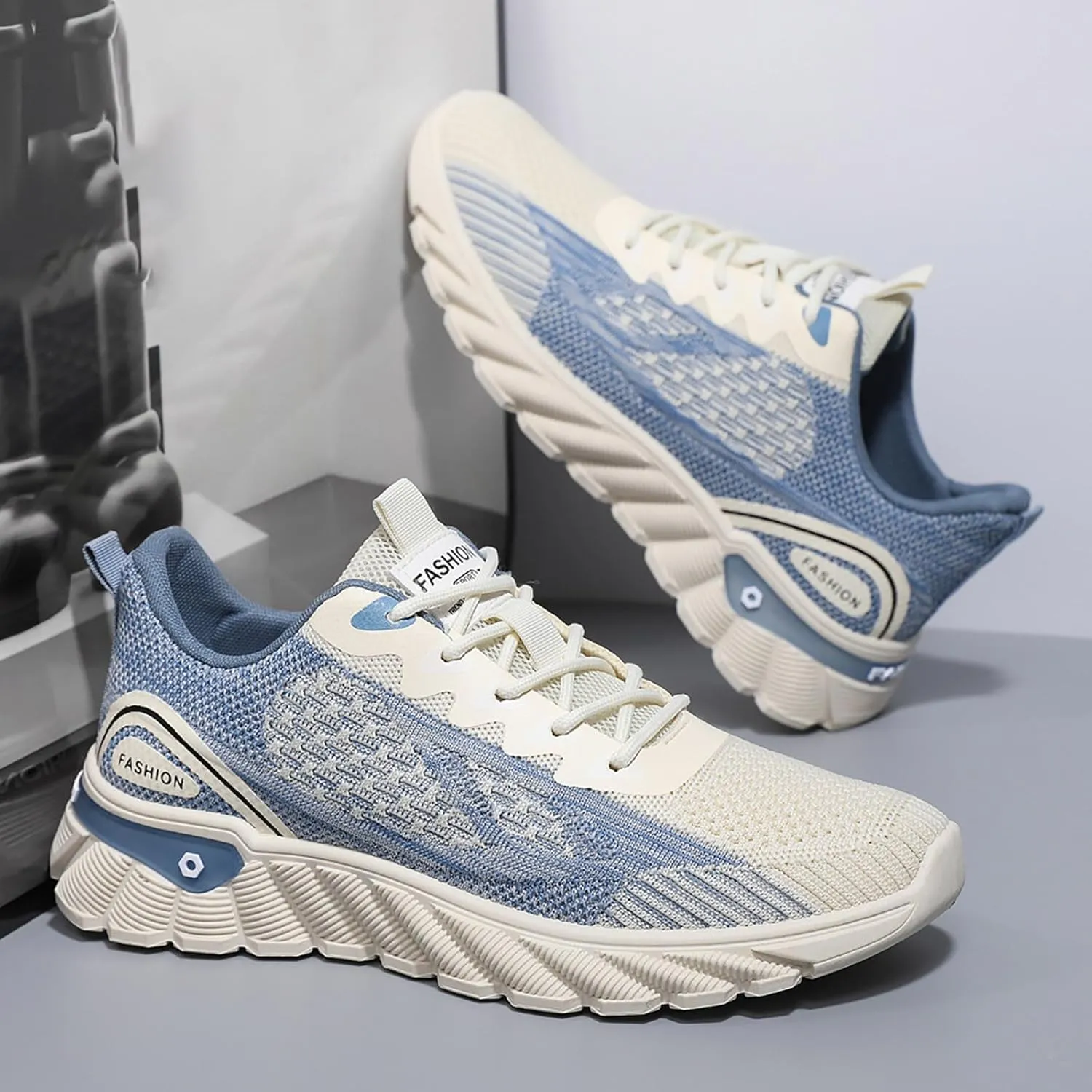 Casual Shoes Lace up Men's Shoes Summer New Breathable Casual Fly Weaving Mesh Mesh Running Sports
