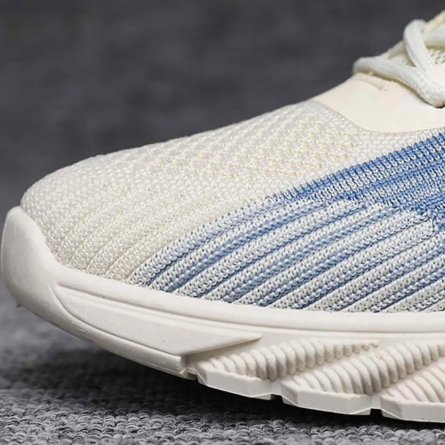 Casual Shoes Lace up Men's Shoes Summer New Breathable Casual Fly Weaving Mesh Mesh Running Sports