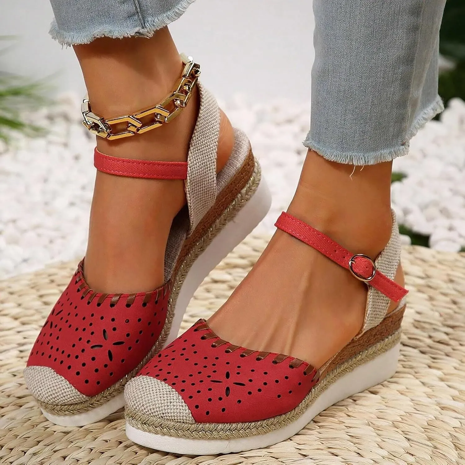 Closed Toe Platform Wedge Sandals for Women 2025 Dressy Summer Espadrilles Wedges Heel Casual, Comfortable Anti Slip Summer Shoes with Adjustable Buckle Ankle Strap