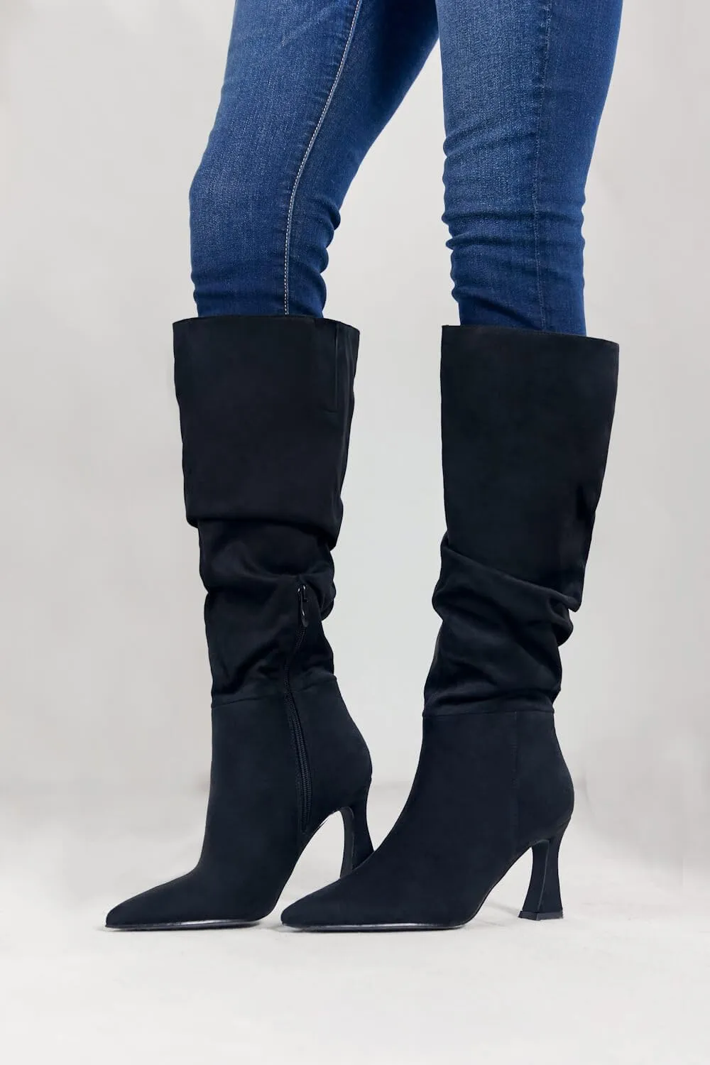 Coutgo Women's Slouchy Knee High Boots Wide Calf Pointed Toe Side Zipper Chunky Heel Long Boots Winter Shoes