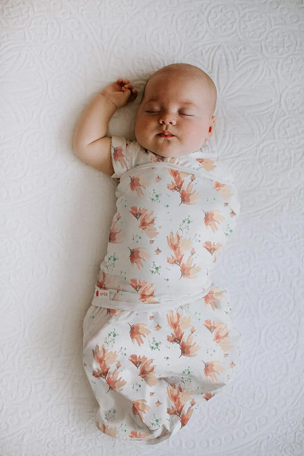 embé 2-Way Transition Swaddle, 12-18 lbs, Arms & Legs In Or Out, Warm Up & Cool Down 100% Cotton, 3-6 Months