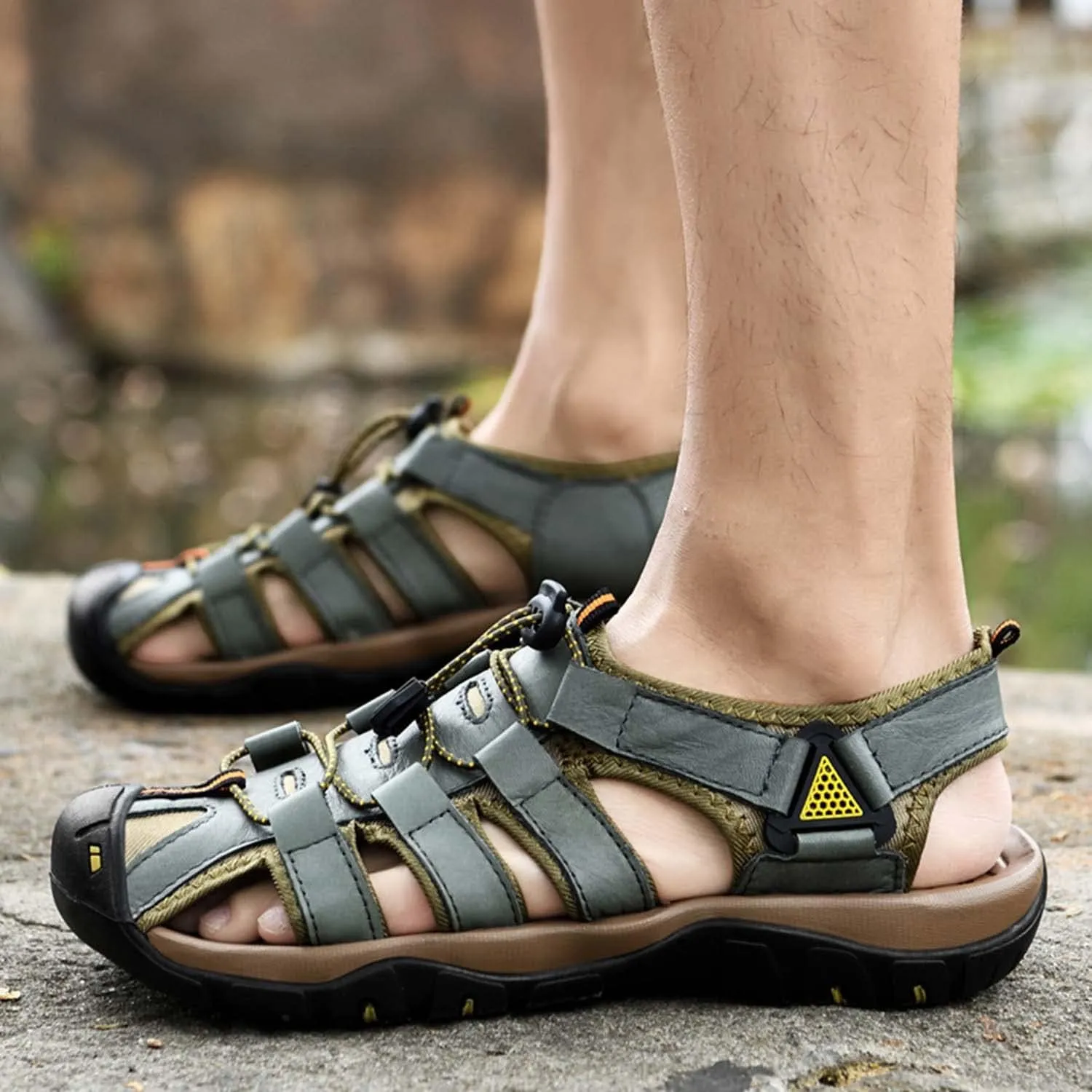 HESBITEUL Men's Sport Sandals Outdoor Hiking Sandals Closed Toe Leather Athletic Lightweight Trail Walking Casual Sandals Water Arch Support & Non-slipping Outsole
