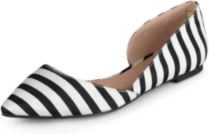 Journee Collection Womens Cortni Wide Width Slip On Pointed Toe D'Orsay Flats - Black