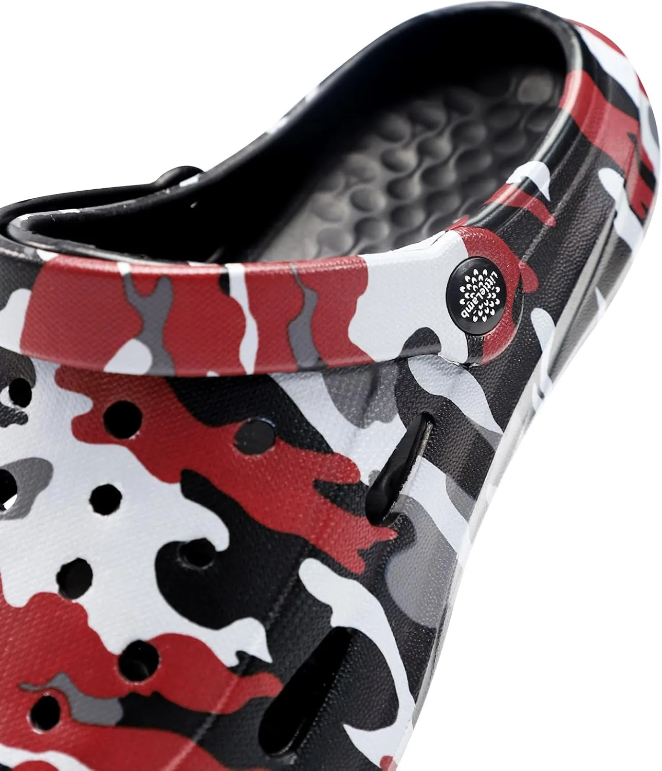 Kids Classic Camo Beach Clogs | Lightweight Water Sandals for Boys - Quick-Dry Non-Slip Light and Durable （Little Kid/Big Kid）