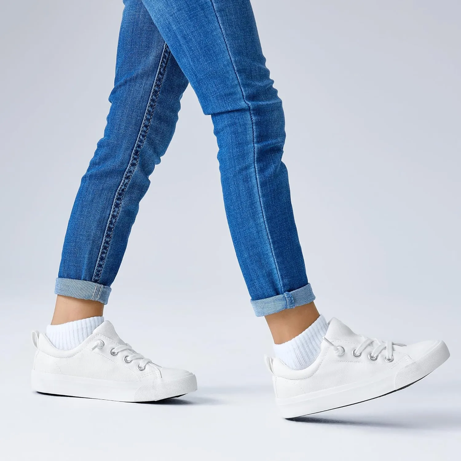 Kids' Low-Top Slip-On Cotton Sneakers, Classic Lace-Up Canvas Shoes for Girls Boys