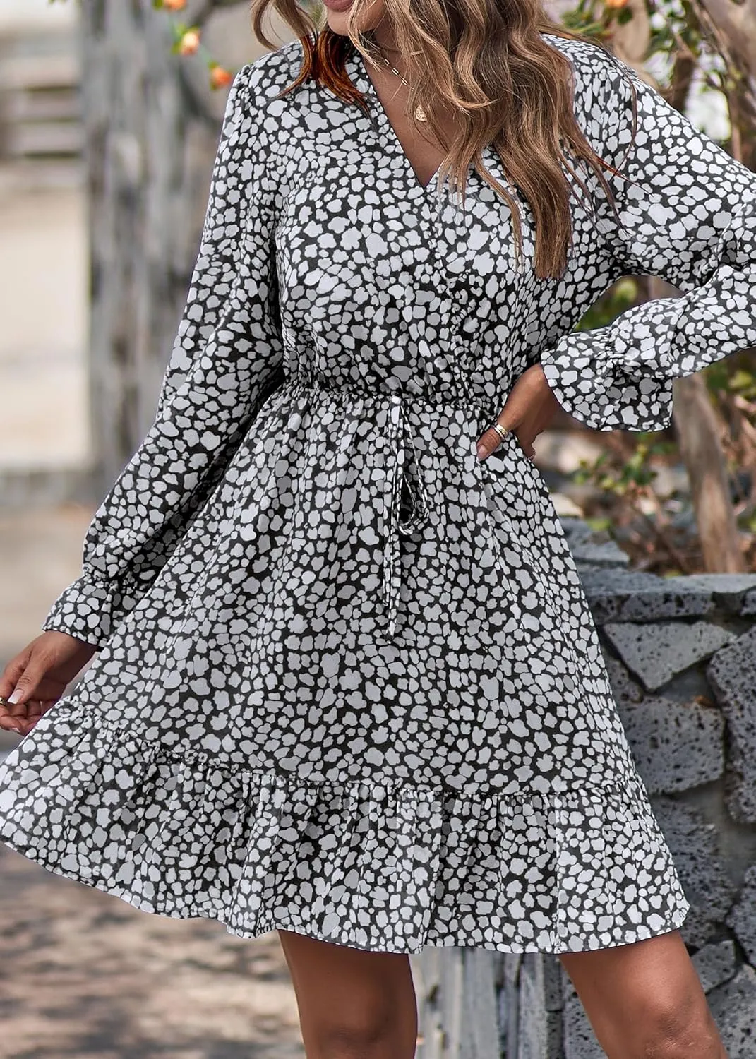 KIRUNDO Women Casual Summer Fall Dresses Long Sleeve Floral Wrap V Neck High Waist Ruffle Tiered A Line Flowy Mini Dress