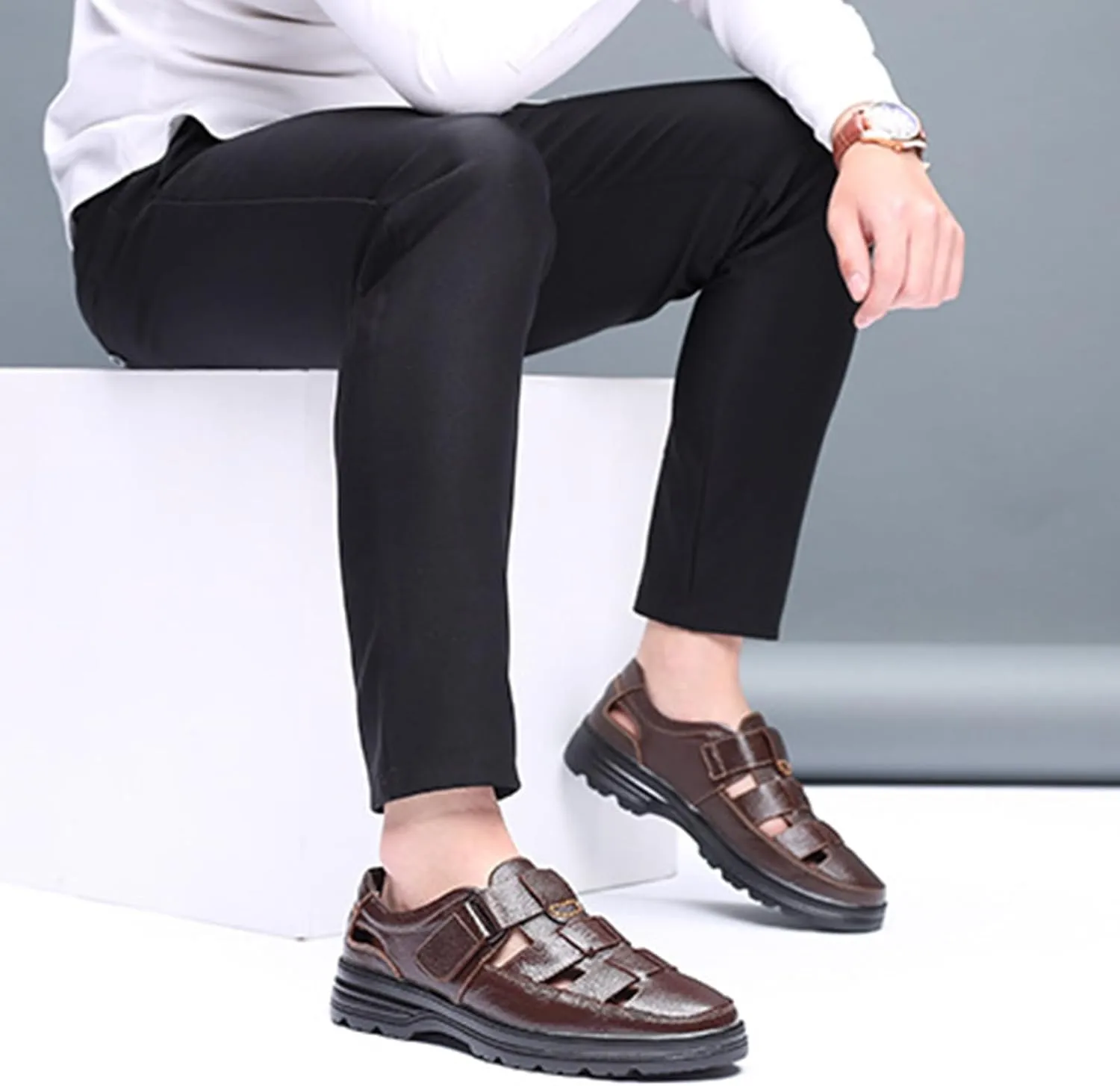 Large size fashion men's solid color retro head layer cowhide leather upper open toe sandals, comfortable non-slip hook-and-loop breathable beach shoes