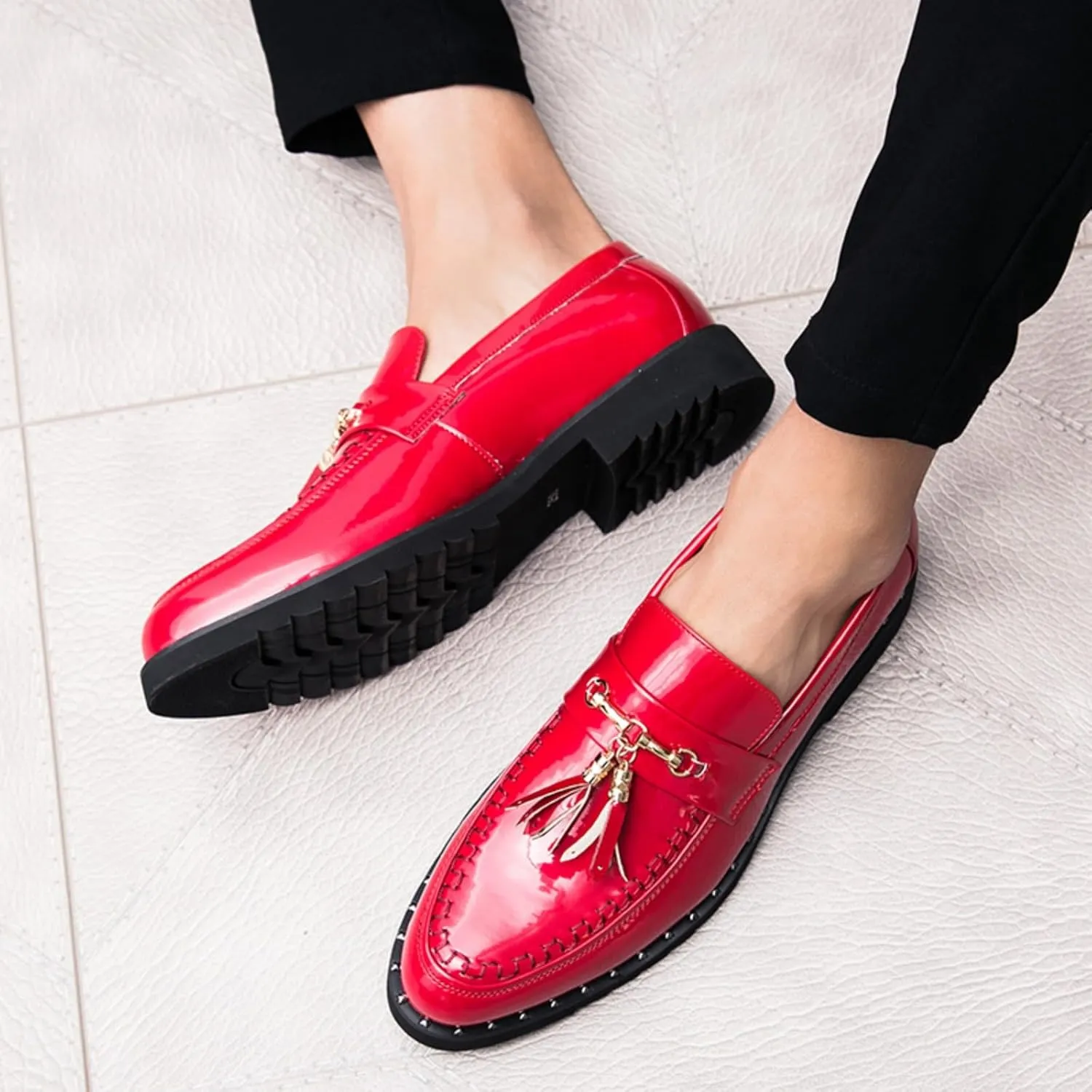 Men's Patent Leather Tassels Slip-On Loafers Classic Flats Smoking Loafers for Business Casual Dress Prom Formal Church Wedding Shoes
