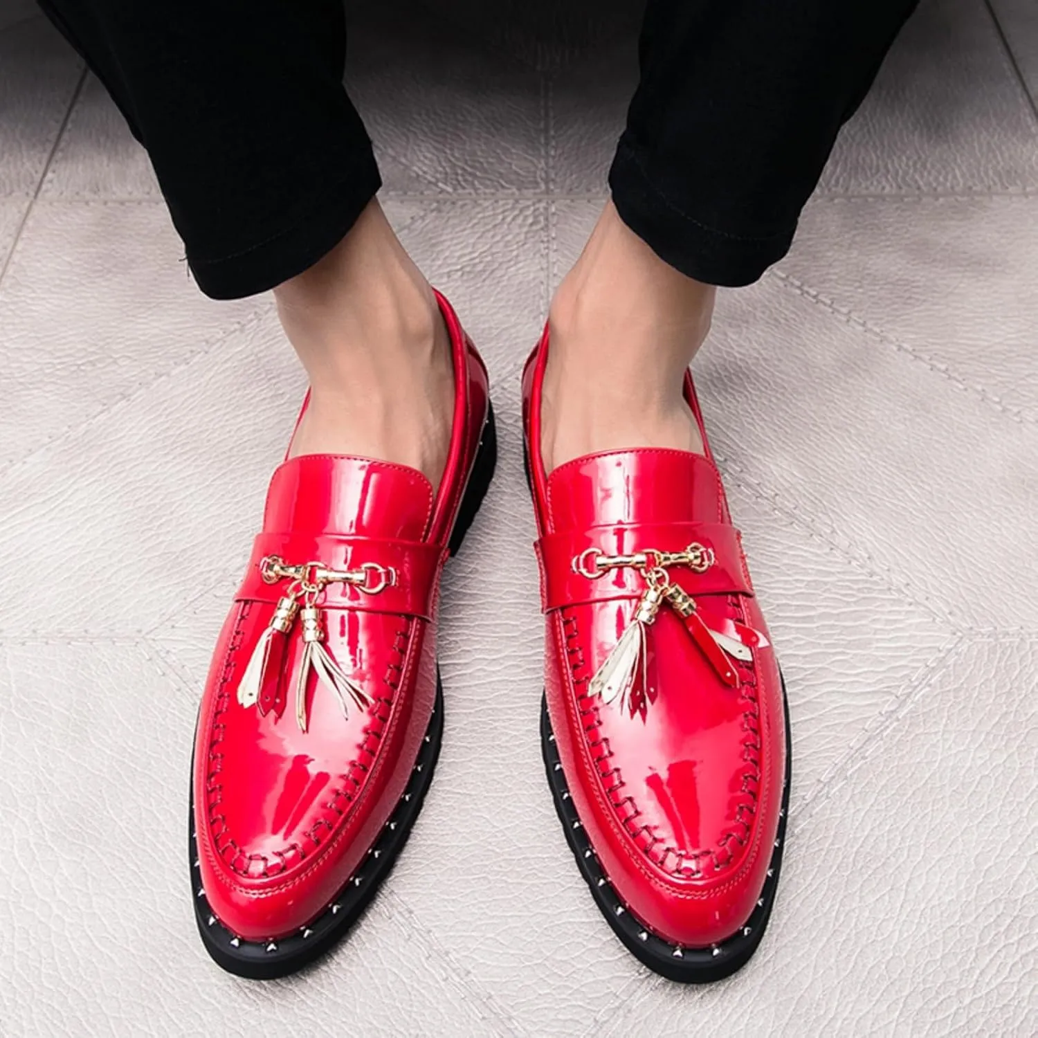 Men's Patent Leather Tassels Slip-On Loafers Classic Flats Smoking Loafers for Business Casual Dress Prom Formal Church Wedding Shoes