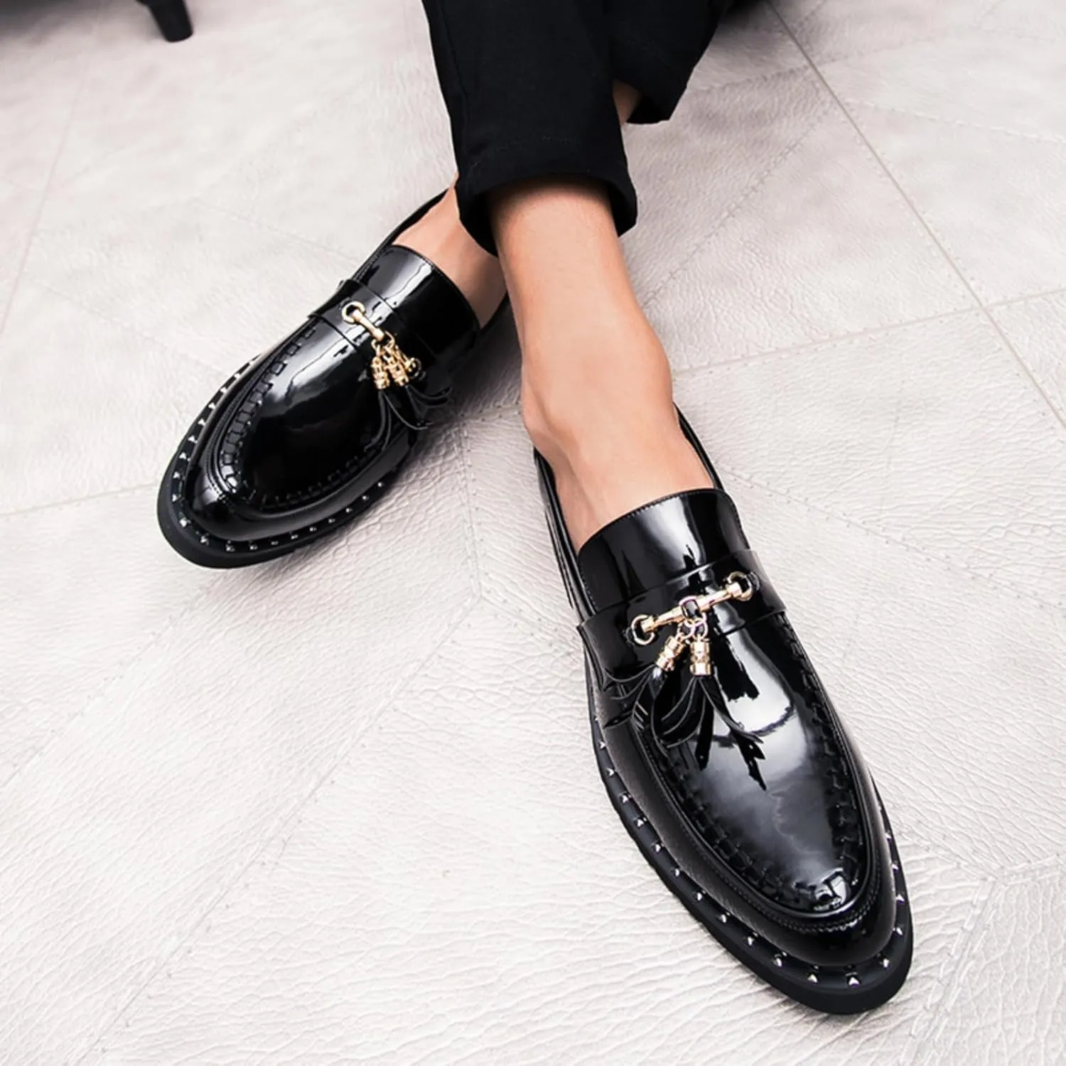Men's Patent Leather Tassels Slip-On Loafers Classic Flats Smoking Loafers for Business Casual Dress Prom Formal Church Wedding Shoes