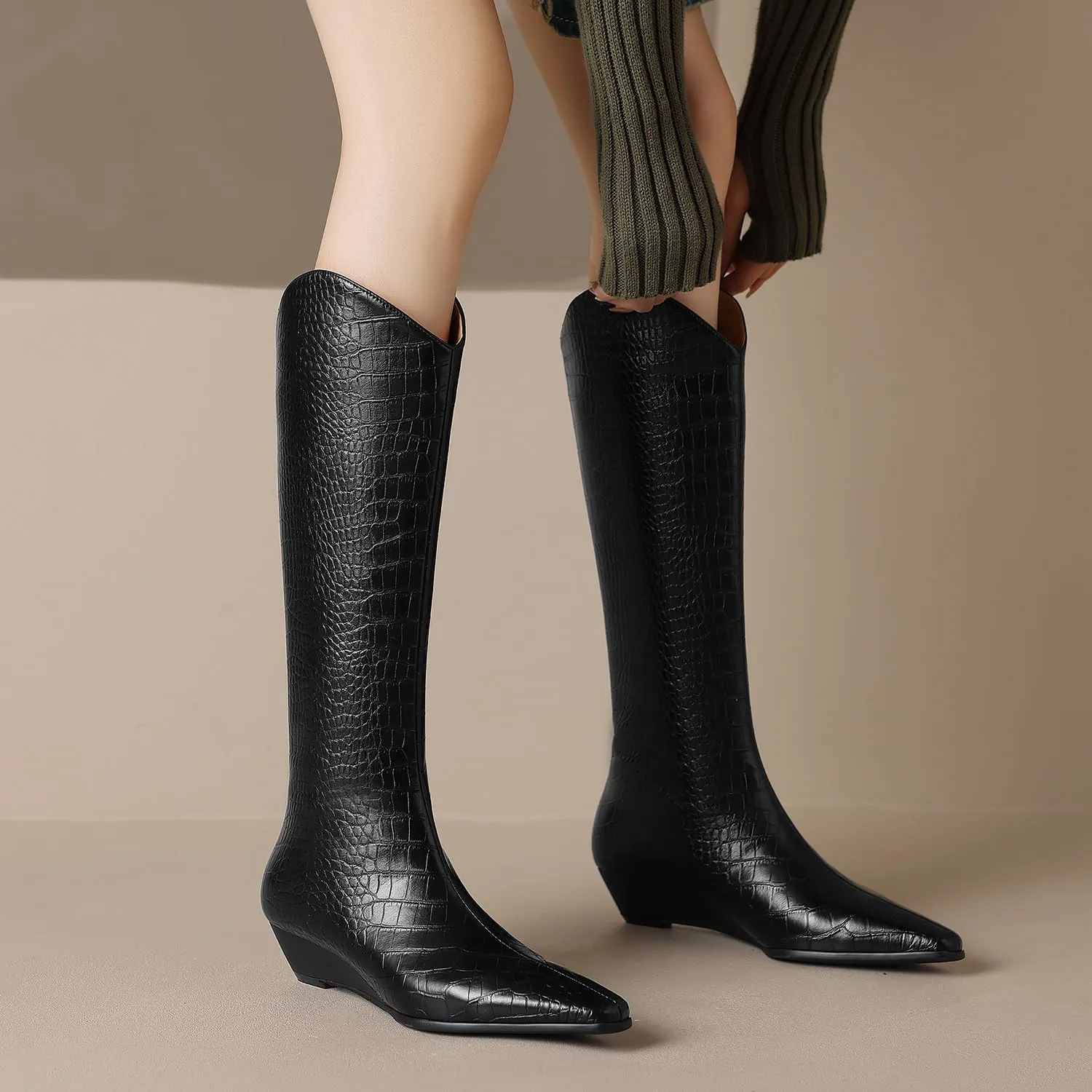 MOOMMO Women Wedge Western Knee Boots Crocodile Long Cowboy Boots Pointed Toe Fashion Pull On Wedge Heel Knee High Boots Cowgirl Animal Print Matte Wide Calf V Cut Sexy 4-8.5 M US