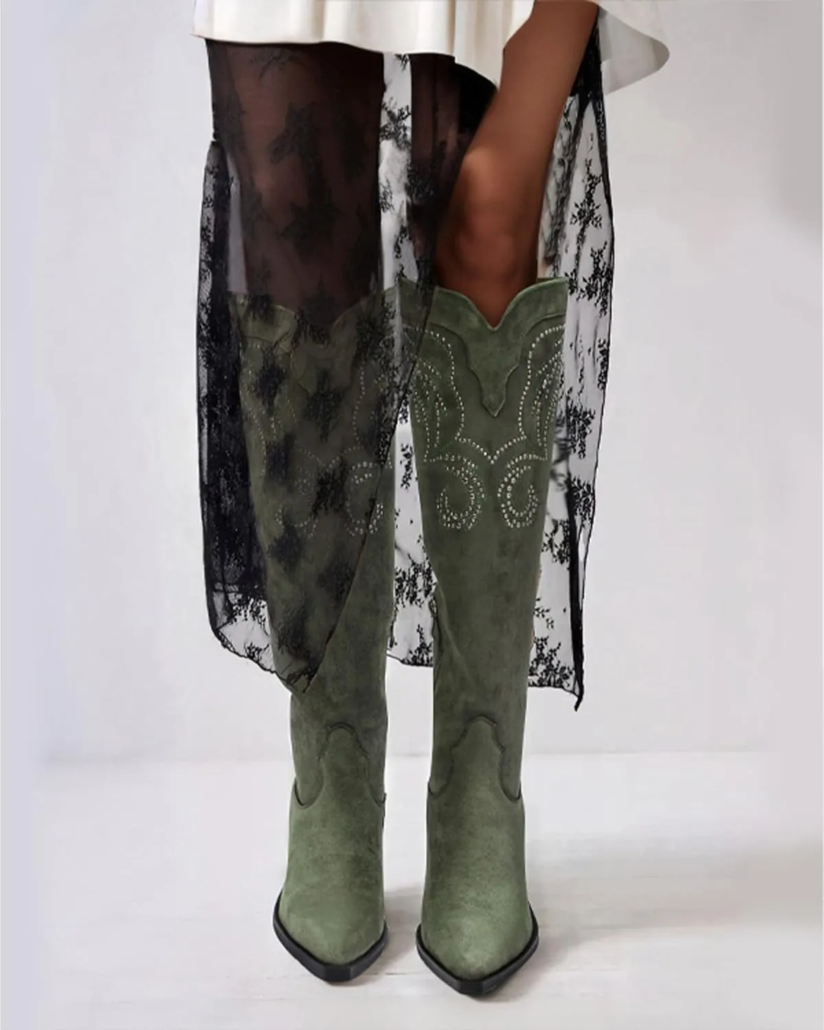 MUCCCUTE Cowgirl Boots Women Cowboy Knee High Boots Pointed Toe Chunky Heel Suede and Faux Leather Botas with Stud Embroidered