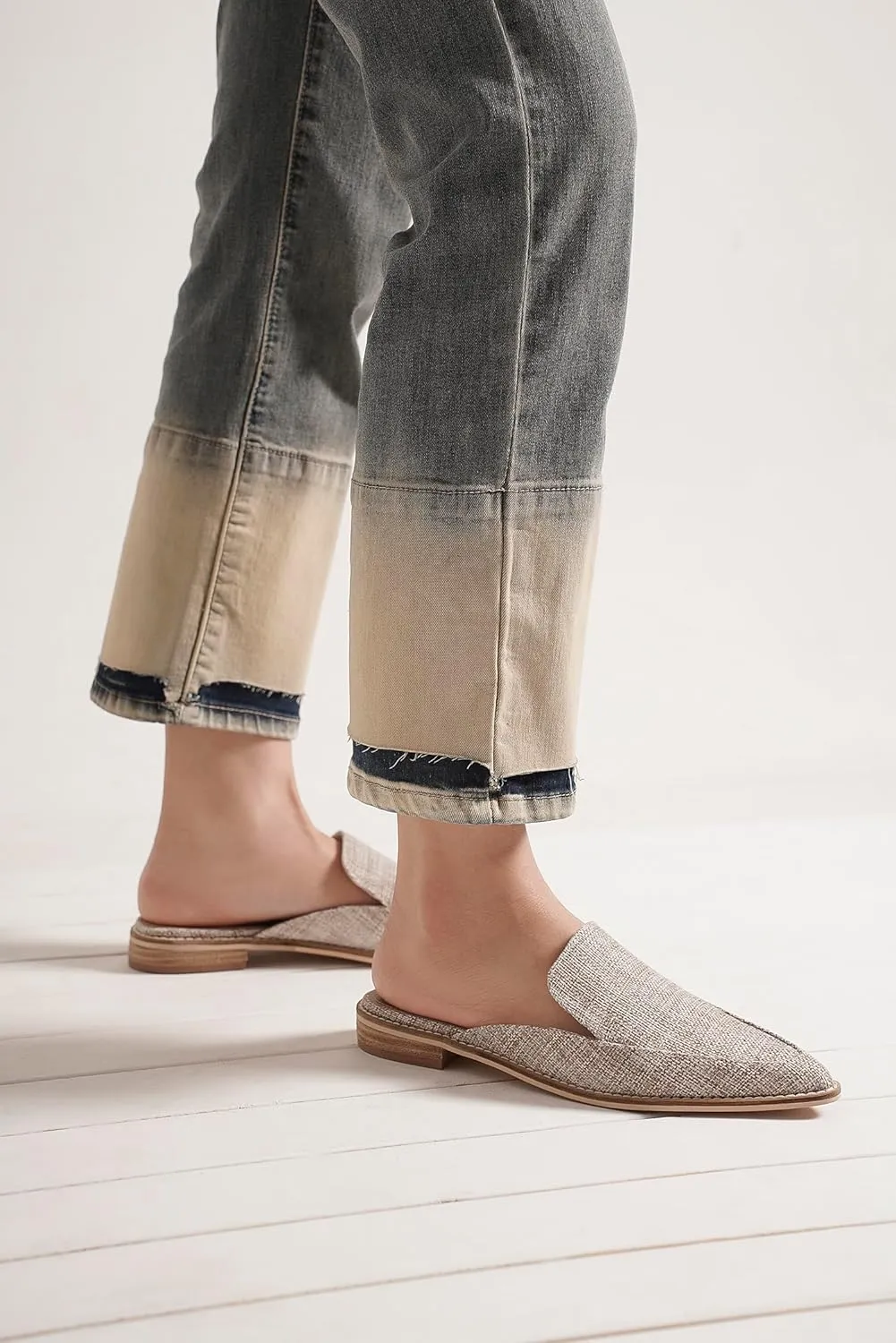 Mules for Women Casual Fashion Mules Comfortable Pointed Toe Mules Closed Toe Mules Backless Slippers Slip On Slides Sandals