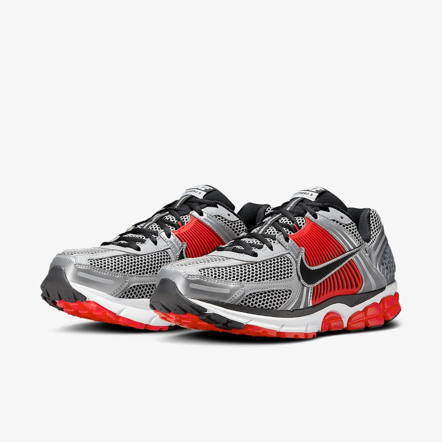 Nike Zoom Vomero 5 Men's Shoes (FJ4151-005, Metallic Silver/Flat Silver/Light Crimson/Black)