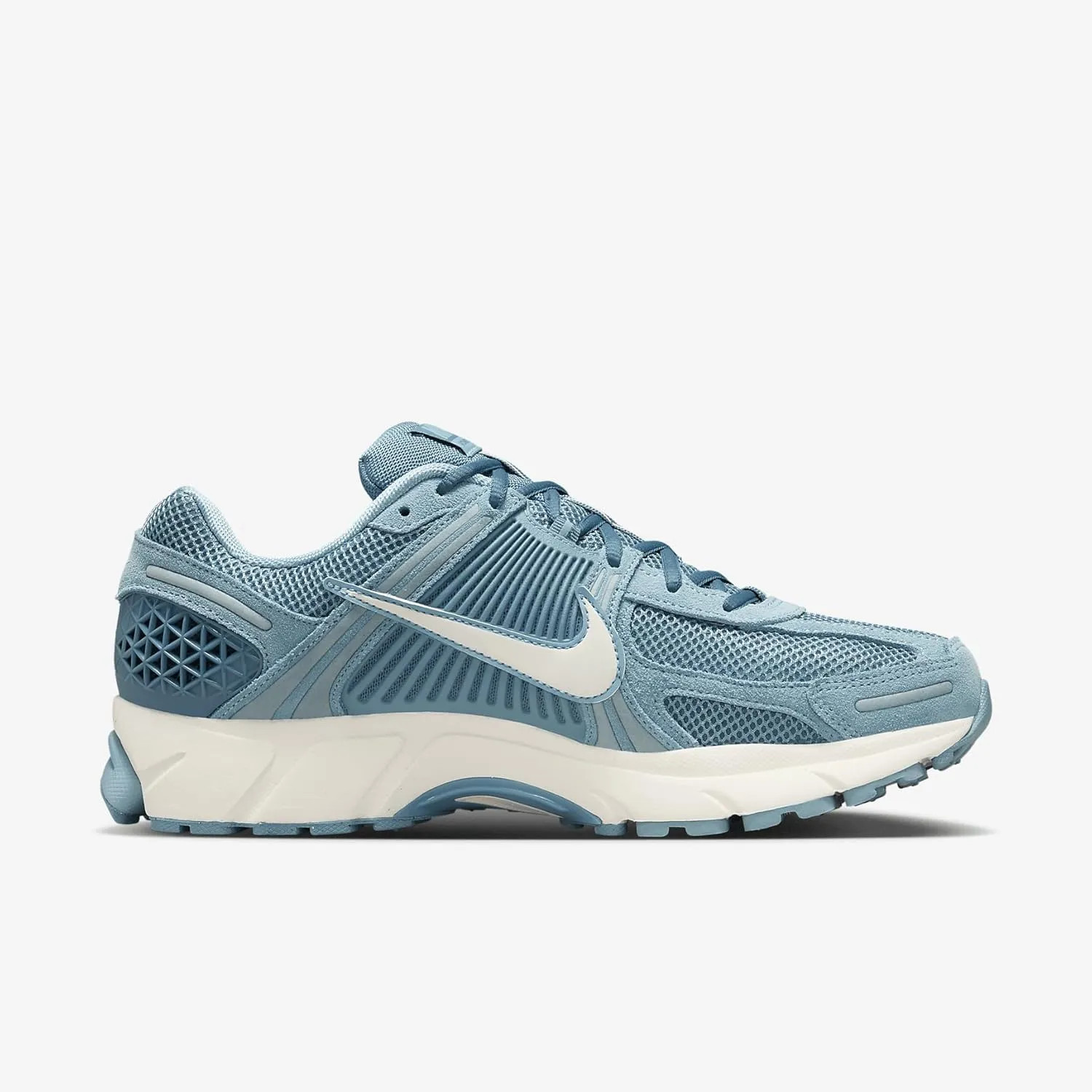 Nike Zoom Vomero 5 Men's Shoes (HF1553-400, Denim Turquoise/Smokey Blue/Pale Ivory)