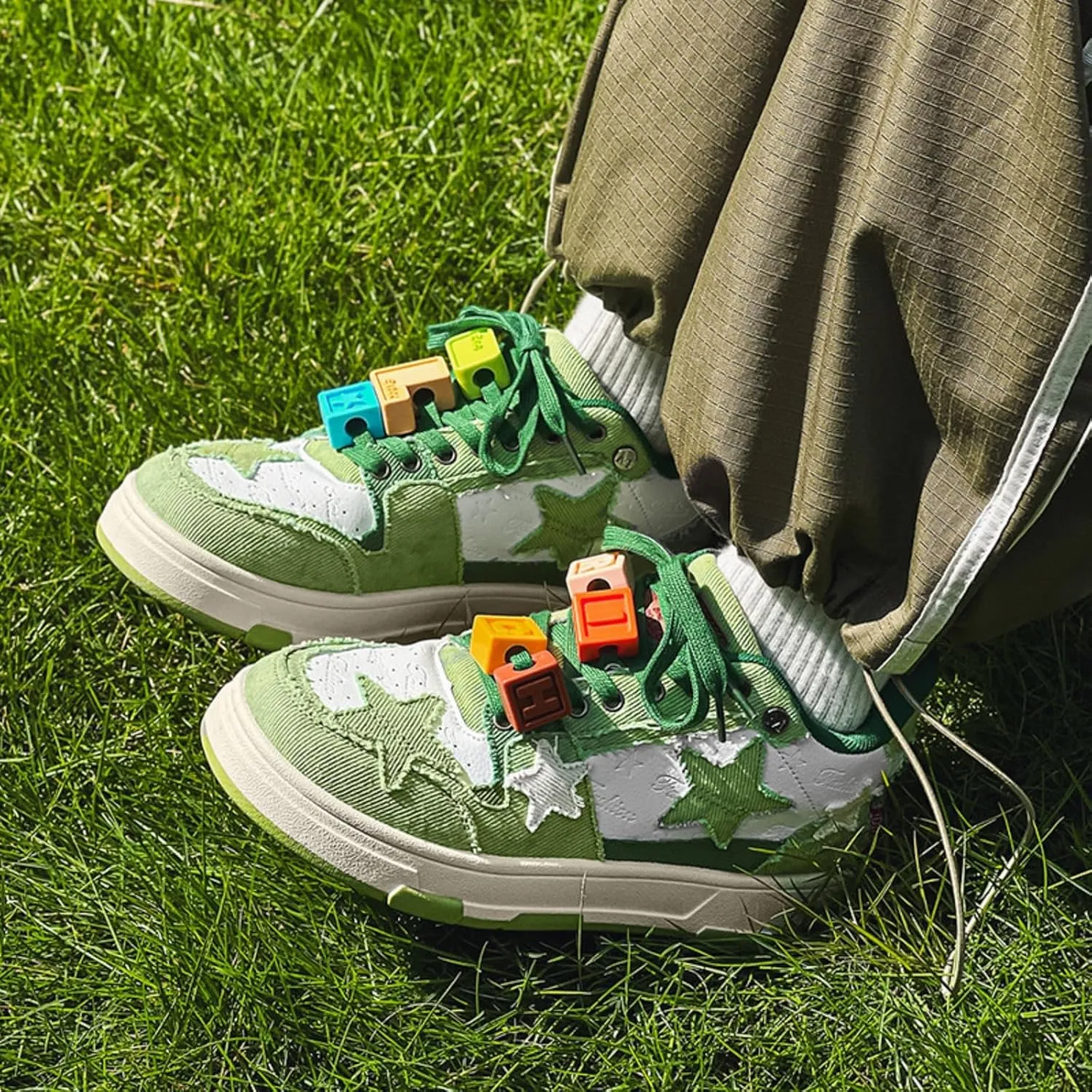 Premium Leather Y2K Retro Star Pattern Sneakers for Casual Wear with Comfortable Fit and Non-Slip Sole