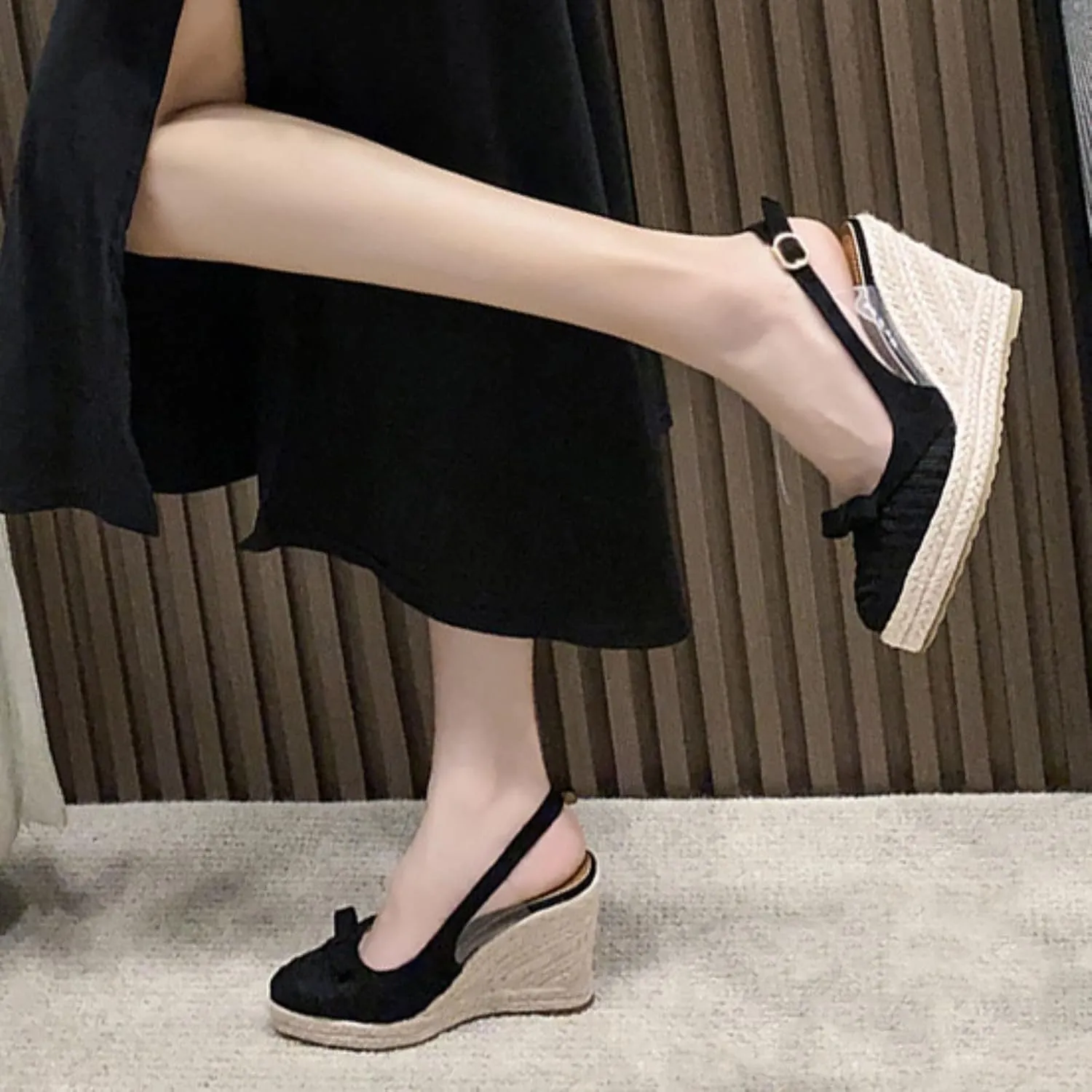 Roorsily Women's Vacation Wedges Sandals 2025 Summer Thick Sole Straw Woven Sandals Espadrilles Close Toe Casual Sandals