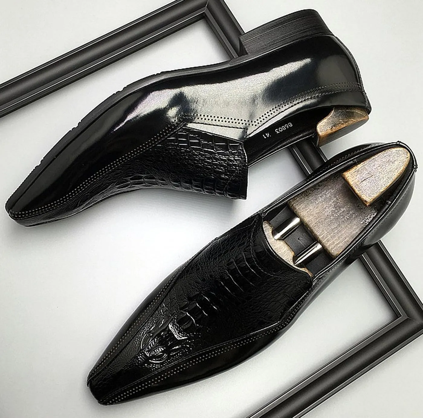 Santimon Mens Leather Slip-On Loafers | Pointed Toe Crocodile Texture Business Casual Dress Shoes| Breathable Comfort Office Penny Loafers