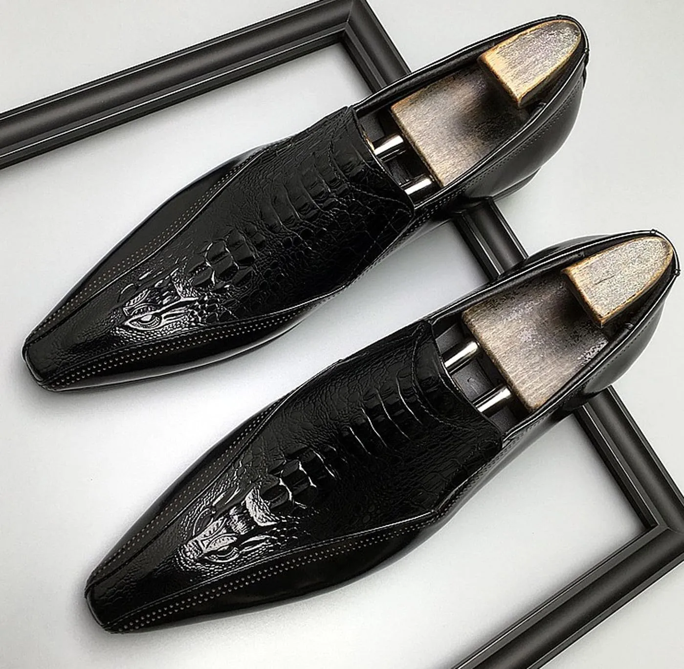 Santimon Mens Leather Slip-On Loafers | Pointed Toe Crocodile Texture Business Casual Dress Shoes| Breathable Comfort Office Penny Loafers