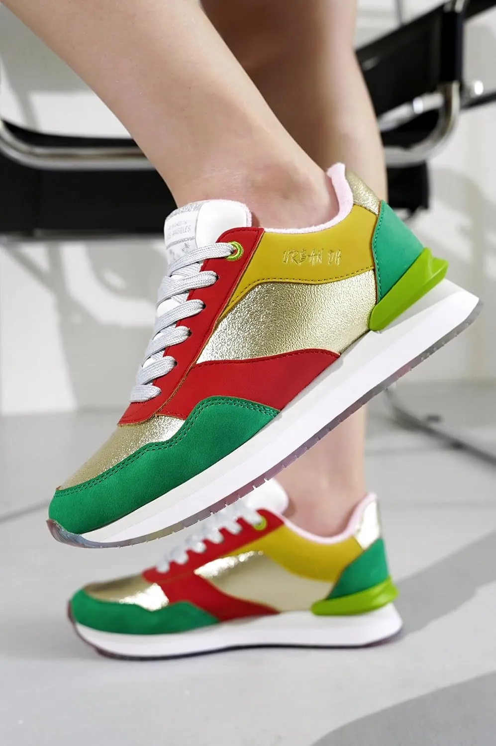 Trendy Sneakers for Women 2024 Cute, Fashionable, and Dress Women Sneakers for Every Style - Discover Your Perfect Pair in Women's Sneakers and Trendy Shoes