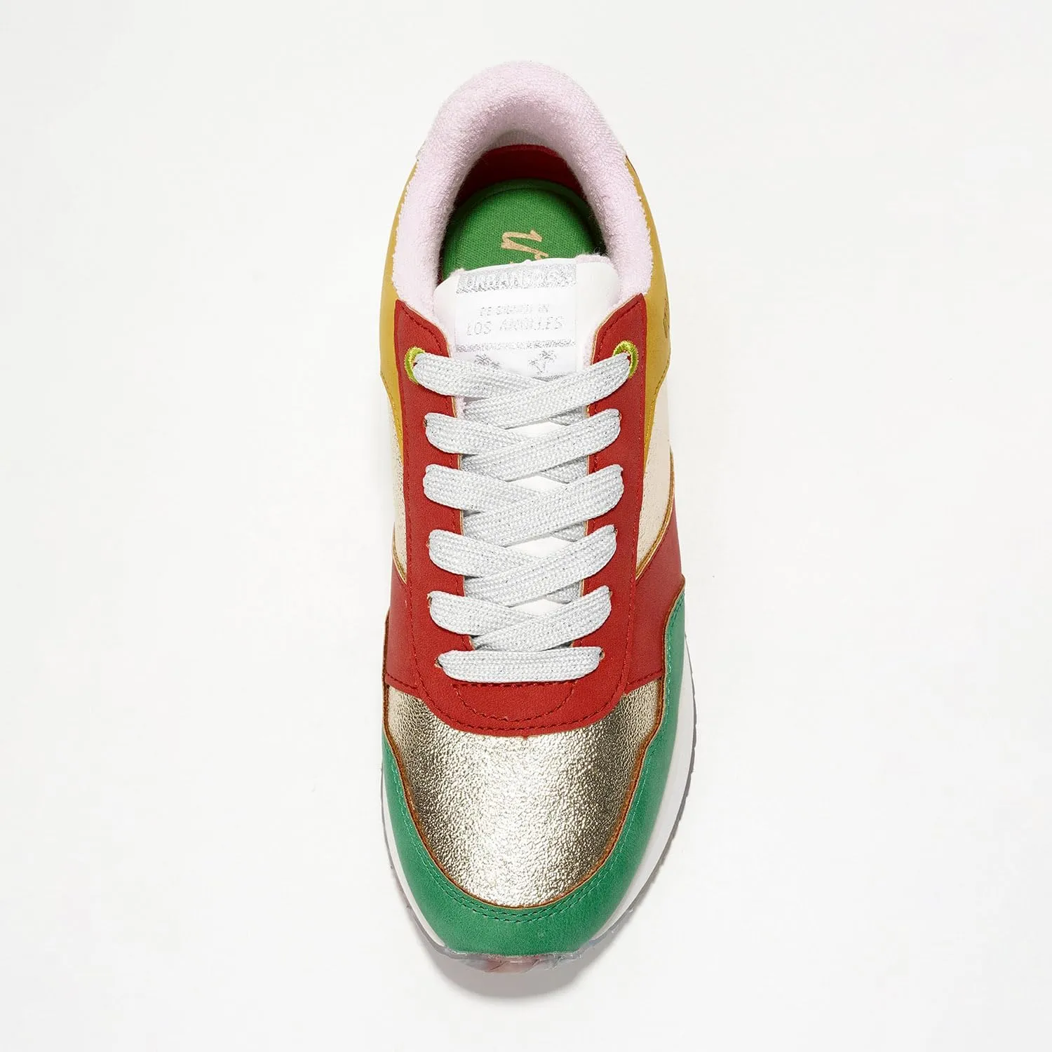 Trendy Sneakers for Women 2024 Cute, Fashionable, and Dress Women Sneakers for Every Style - Discover Your Perfect Pair in Women's Sneakers and Trendy Shoes