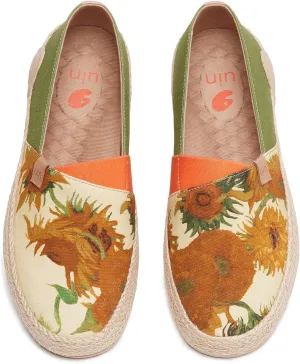 UIN x National Gallery Collaboration Slip On Art Travel Shoes
