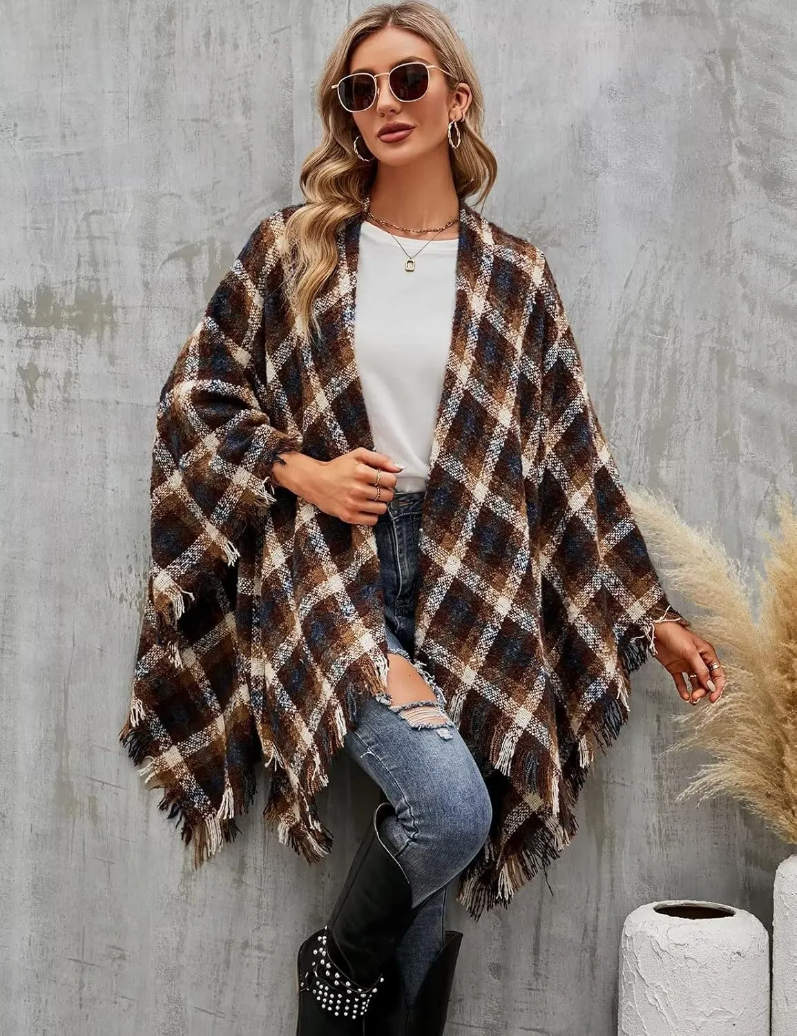 VIMPUNEC Women Boho Buffalo Plaid Poncho Pashmina Shawl Wrap Cape Sweater Knitting Cardigan with Tassel