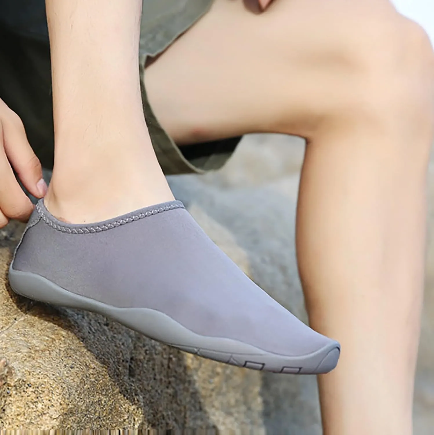 Water Shoes for Swimming Beach Pool Surf Barefoot Aqua Quick Dry Mens Womens Hiking Kayaking Diving Yoga Outdoor Sports Breathable
