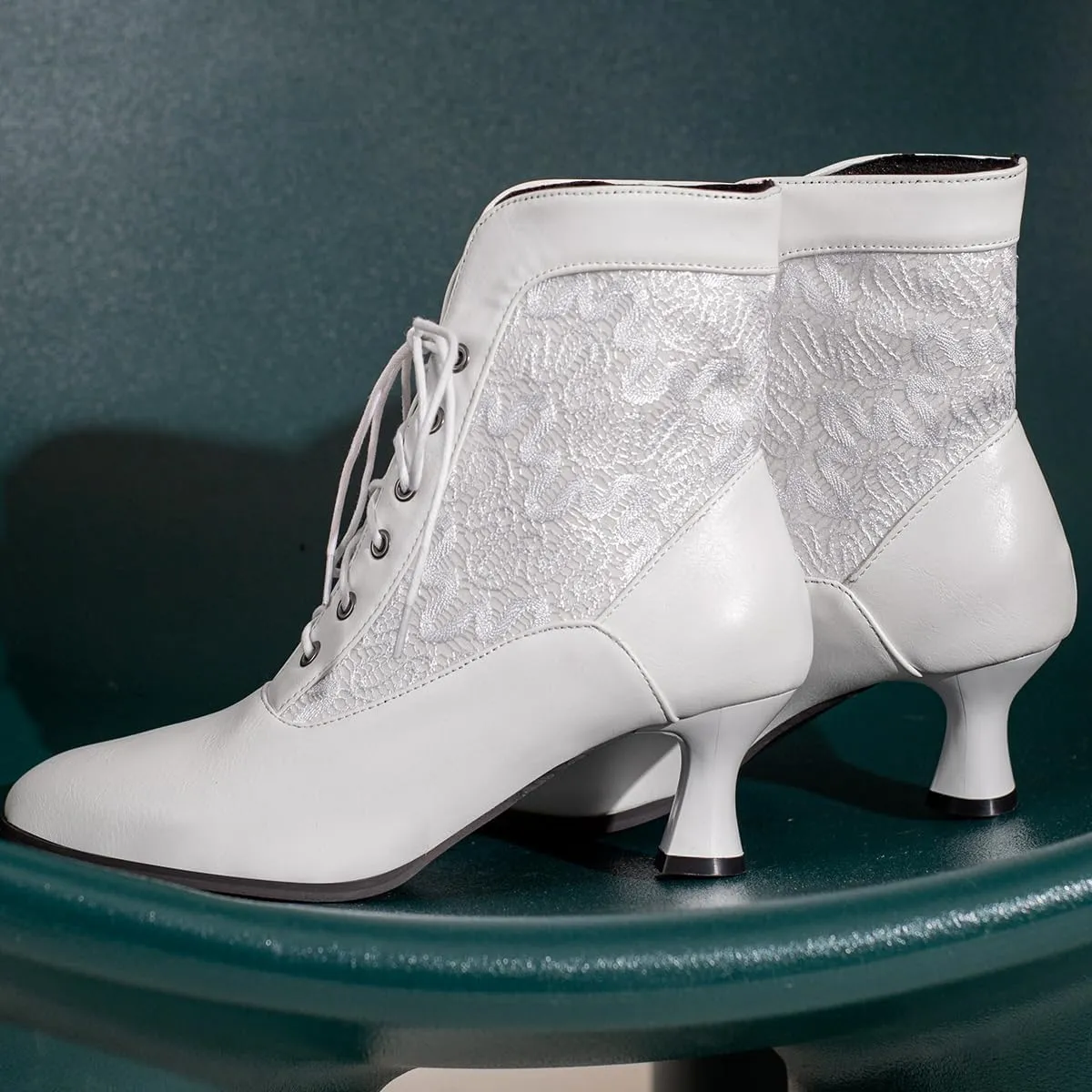 Women Vintage Victorian Boots Kitten Heel Granny Boots Lace Up Ankle Boots