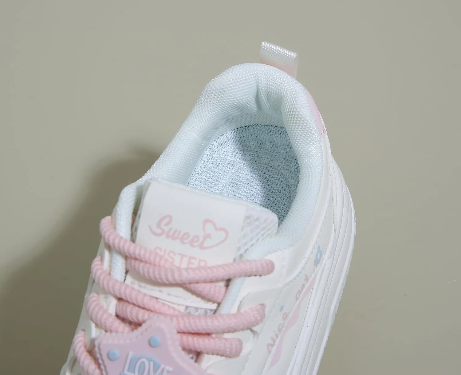 Women's Cute Platform Sneakers Y2K Lightweight Comfort Walking Casual Shoes Sport Work Campus