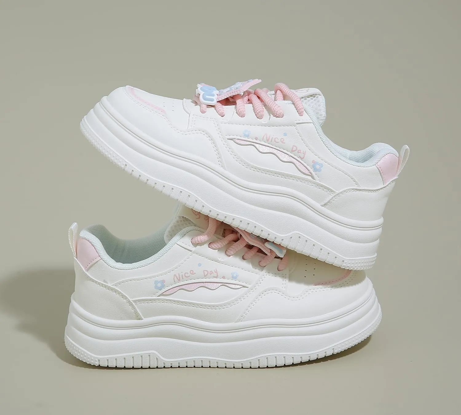 Women's Cute Platform Sneakers Y2K Lightweight Comfort Walking Casual Shoes Sport Work Campus