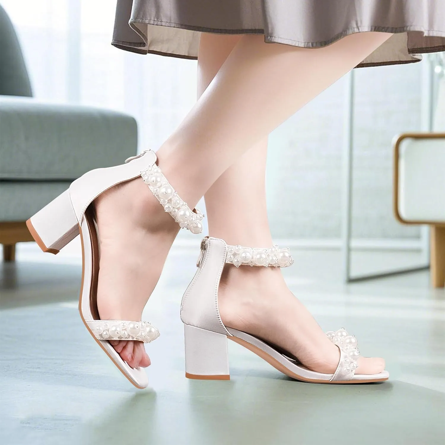 Women's Pearl Decoration Ankle Strap Sandals Chunky Block Heel Wedding Party Shoes
