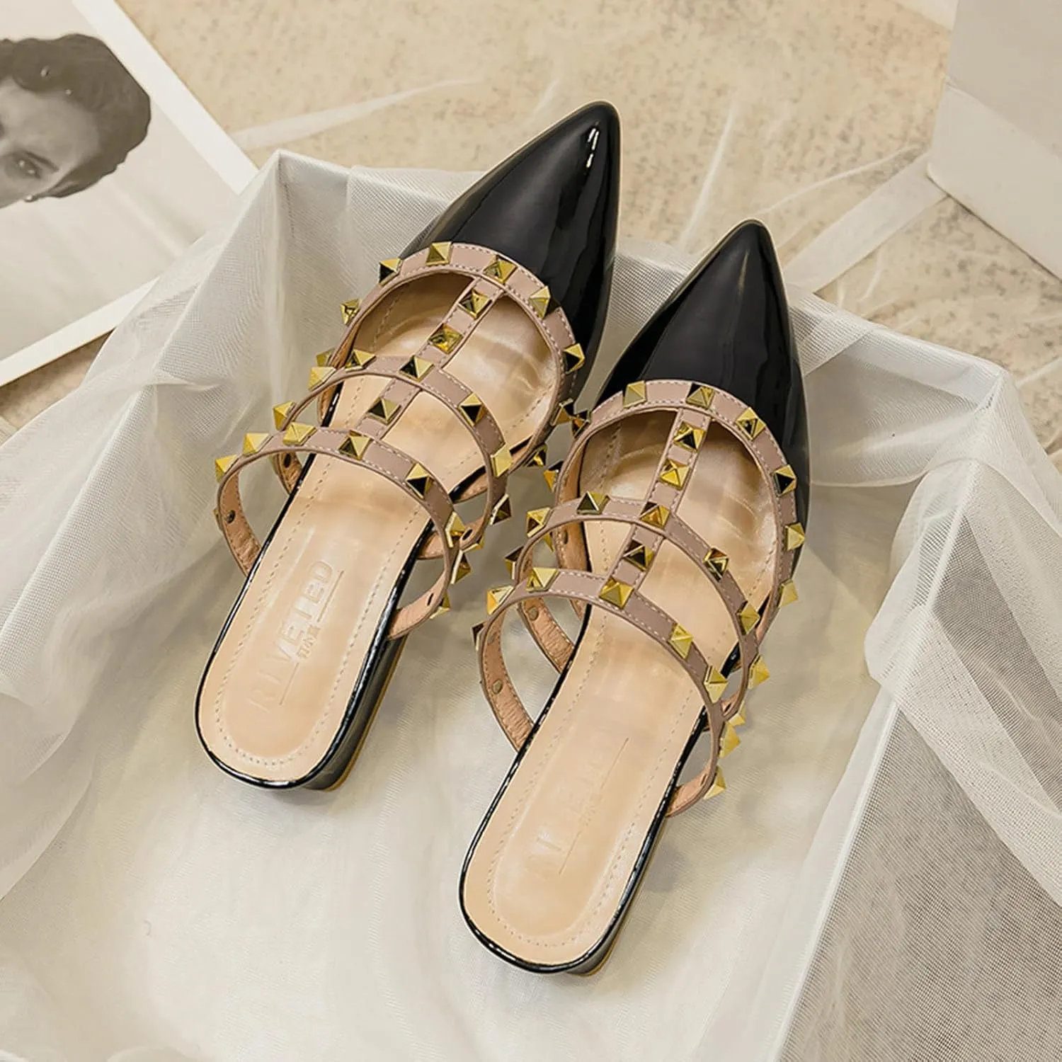 Women's Pointed Toe Studded Mules Backless Slip on Outdoor Shoes Chunky Low Heels Slip-On Pump Party Dress Low Heels Sandals