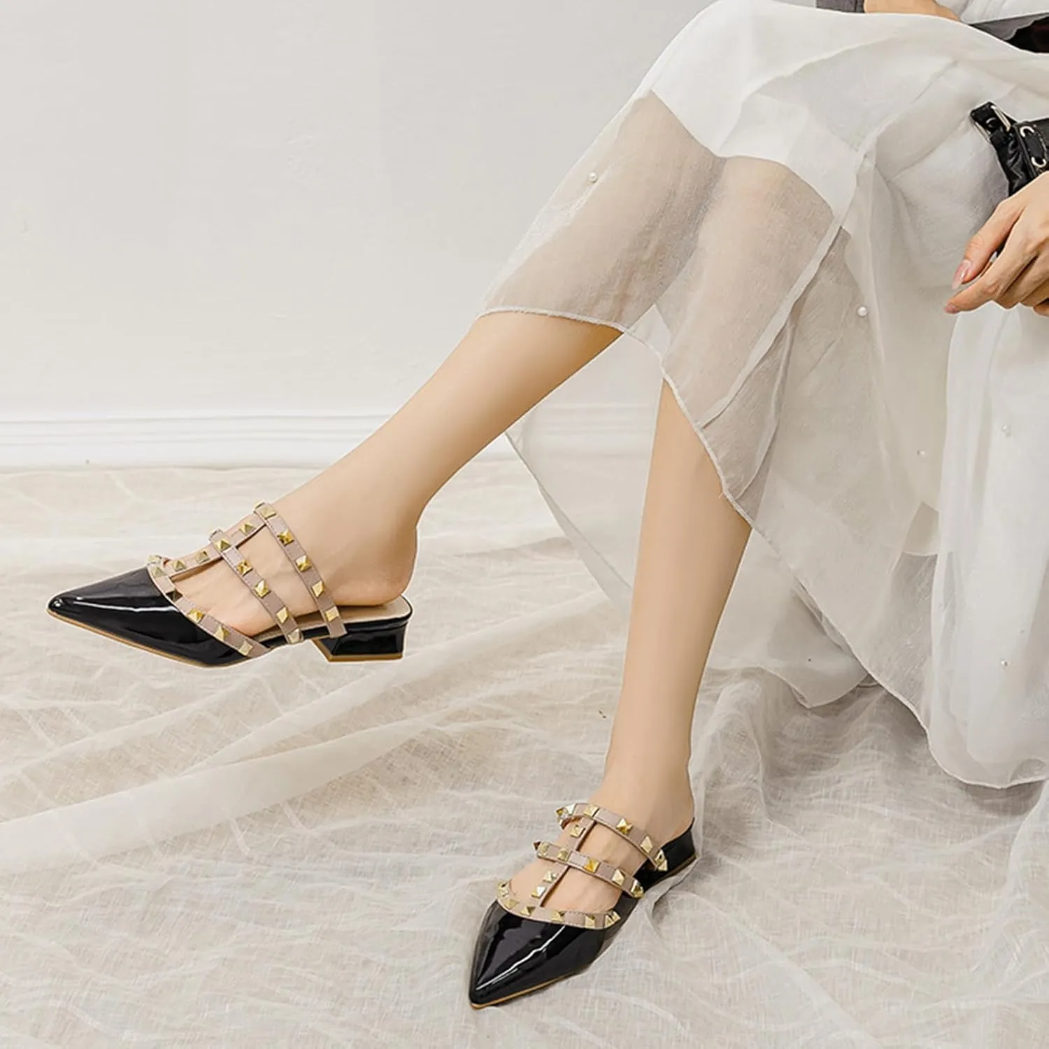 Women's Pointed Toe Studded Mules Backless Slip on Outdoor Shoes Chunky Low Heels Slip-On Pump Party Dress Low Heels Sandals