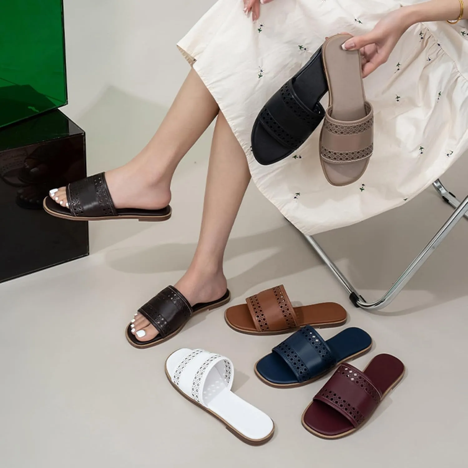 Women's Slide Sandals Comfortable Memory Foam Sandals Summer Beach Slip On Slippers