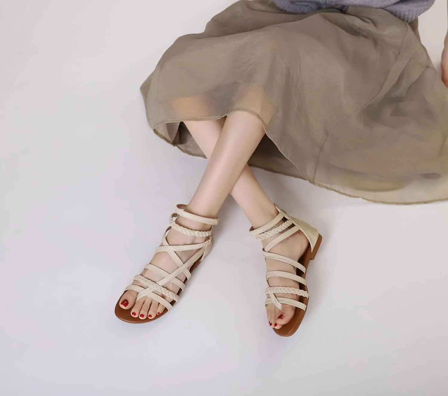 Women's Summer Strappy Flat Sandals Ankle Strap Gladiator Shoes Open Toe Sparkly Straps Dressy Fisherman Thong Sandals for Walking Beach Vacation